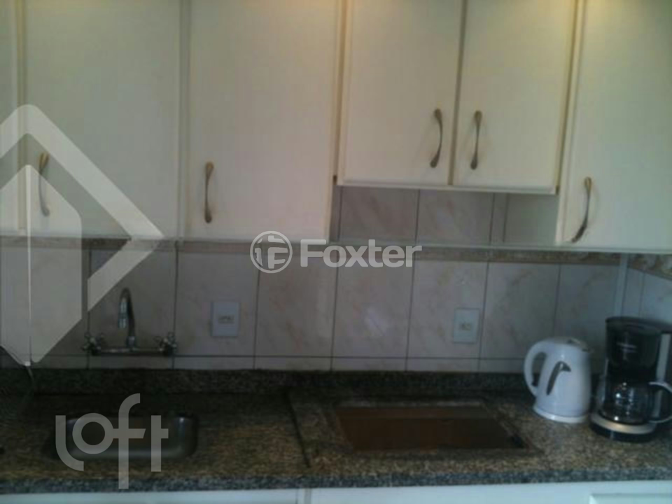 Apartamento à venda com 2 quartos, 77m² - Foto 11