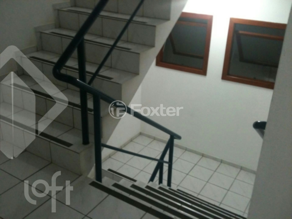 Apartamento à venda com 2 quartos, 77m² - Foto 13