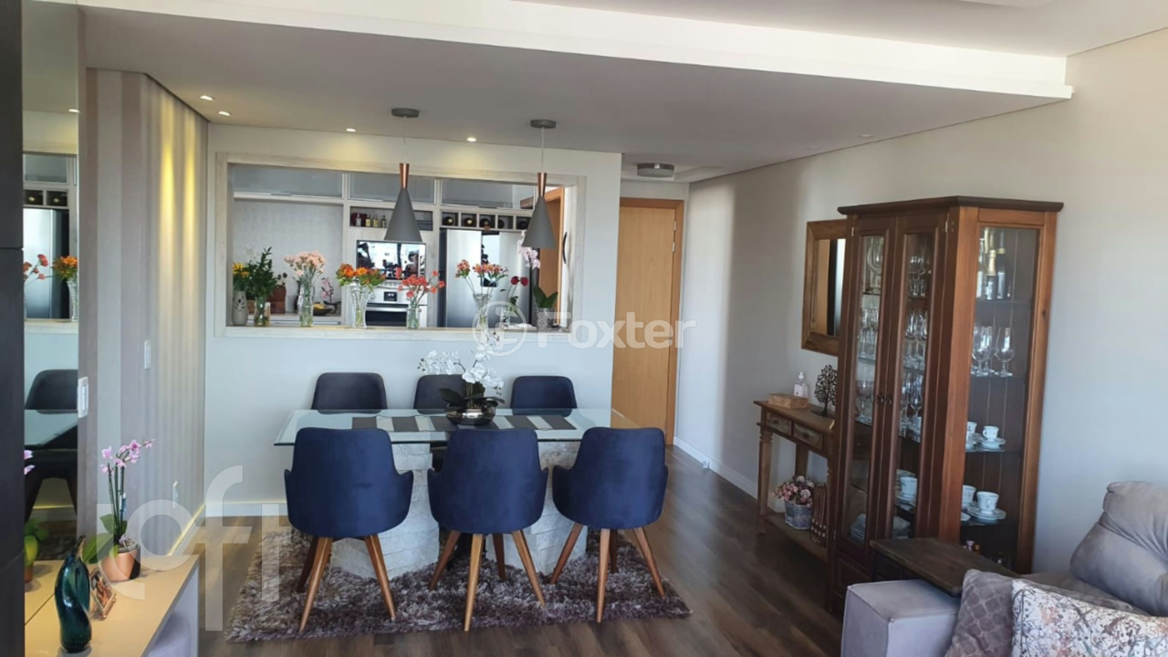 Apartamento à venda com 2 quartos, 91m² - Foto 2