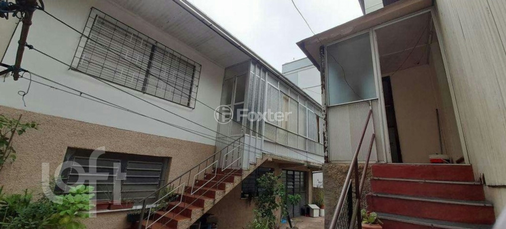 Casa à venda com 8 quartos, 376m² - Foto 3
