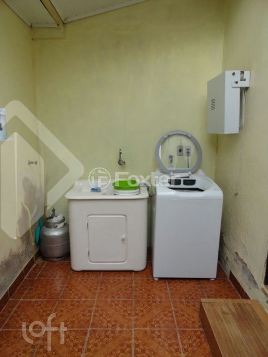 Casa à venda com 2 quartos, 79m² - Foto 12