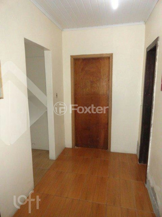 Casa à venda com 2 quartos, 79m² - Foto 3