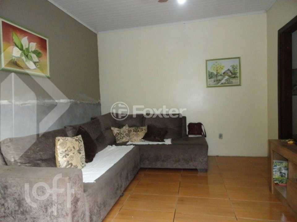 Casa à venda com 2 quartos, 79m² - Foto 2