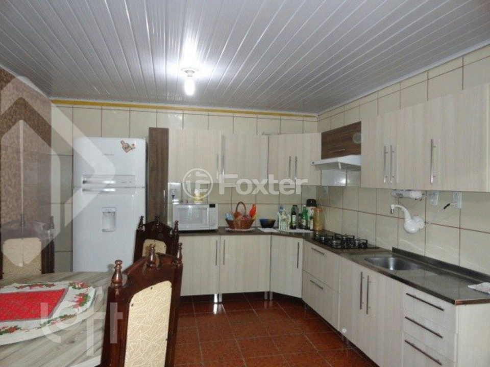 Casa à venda com 2 quartos, 79m² - Foto 15
