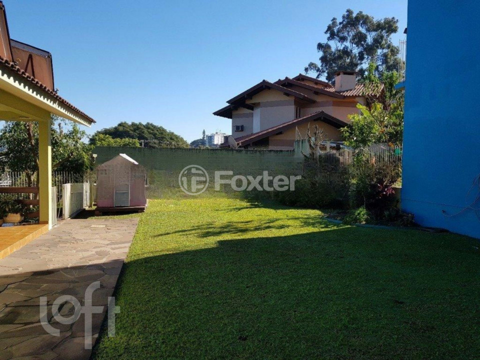 Casa à venda com 3 quartos, 262m² - Foto 24