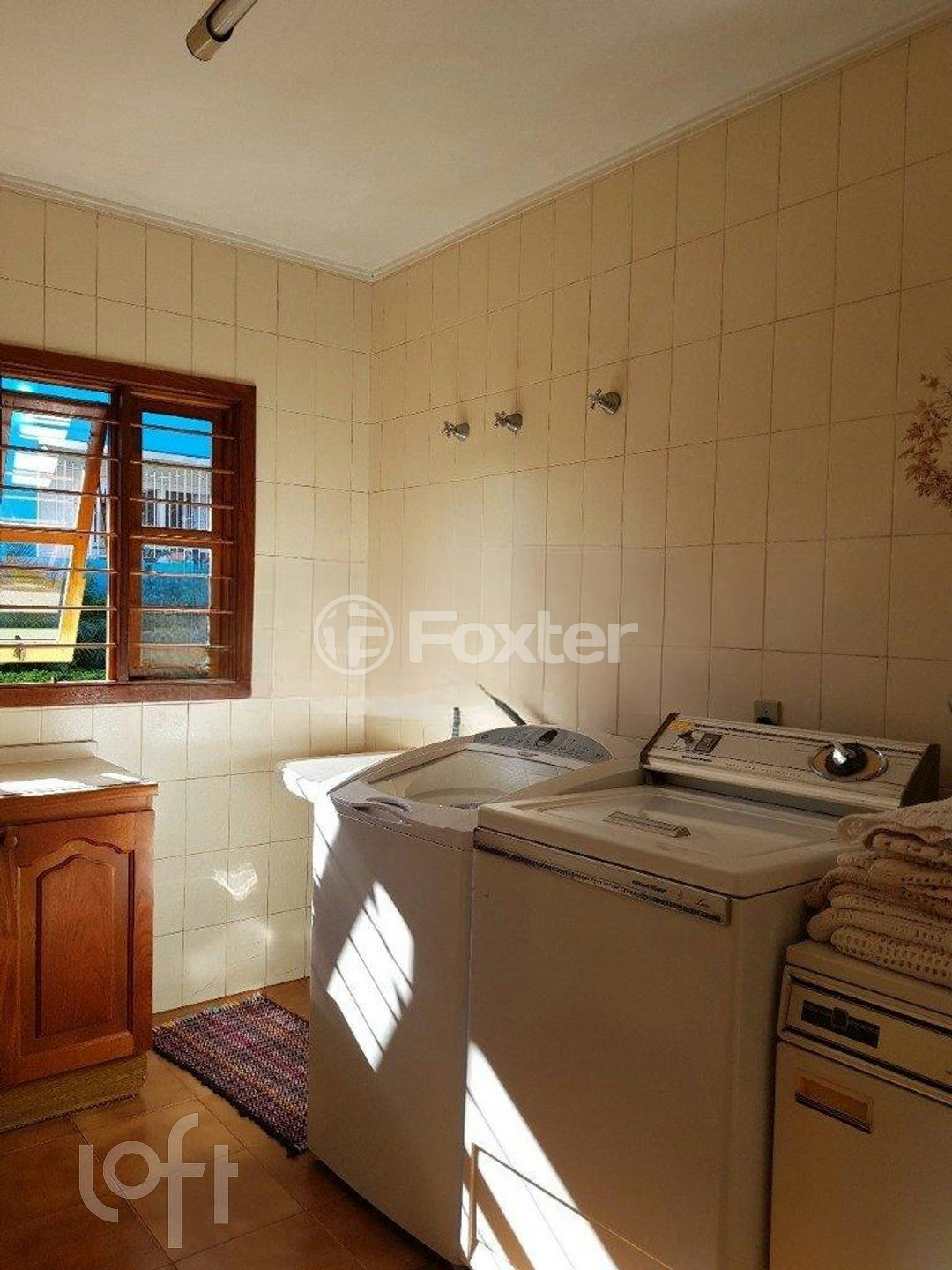 Casa à venda com 3 quartos, 262m² - Foto 7