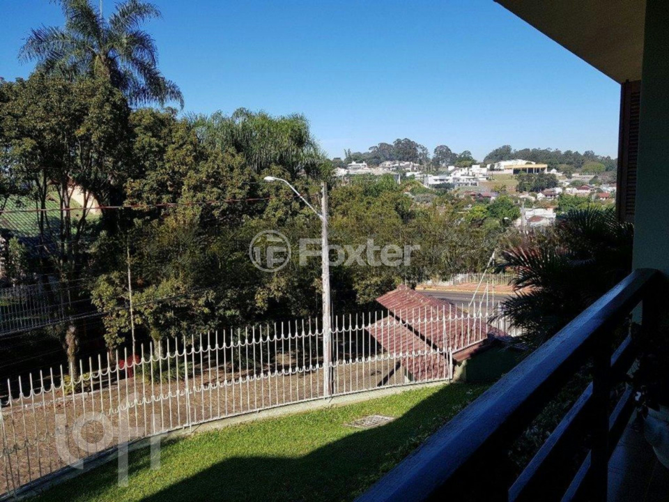 Casa à venda com 3 quartos, 262m² - Foto 18
