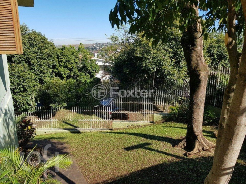 Casa à venda com 3 quartos, 262m² - Foto 26