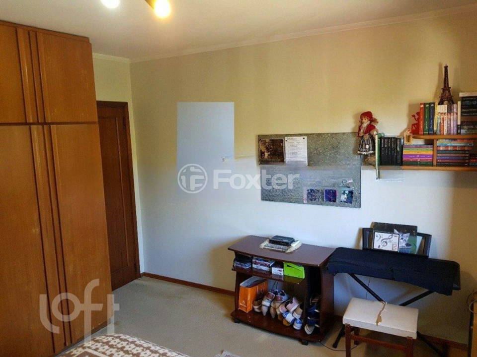Casa à venda com 3 quartos, 262m² - Foto 9