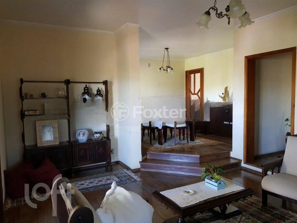 Casa à venda com 3 quartos, 262m² - Foto 3