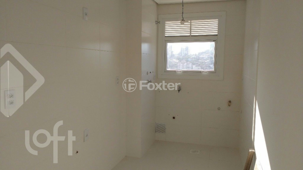 Apartamento à venda com 2 quartos, 69m² - Foto 5