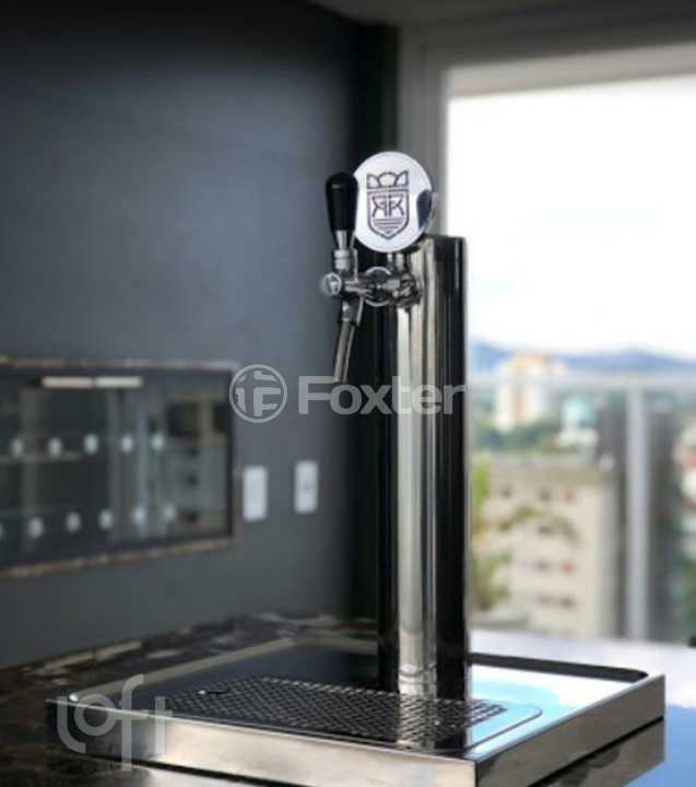 Apartamento à venda com 2 quartos, 66m² - Foto 3