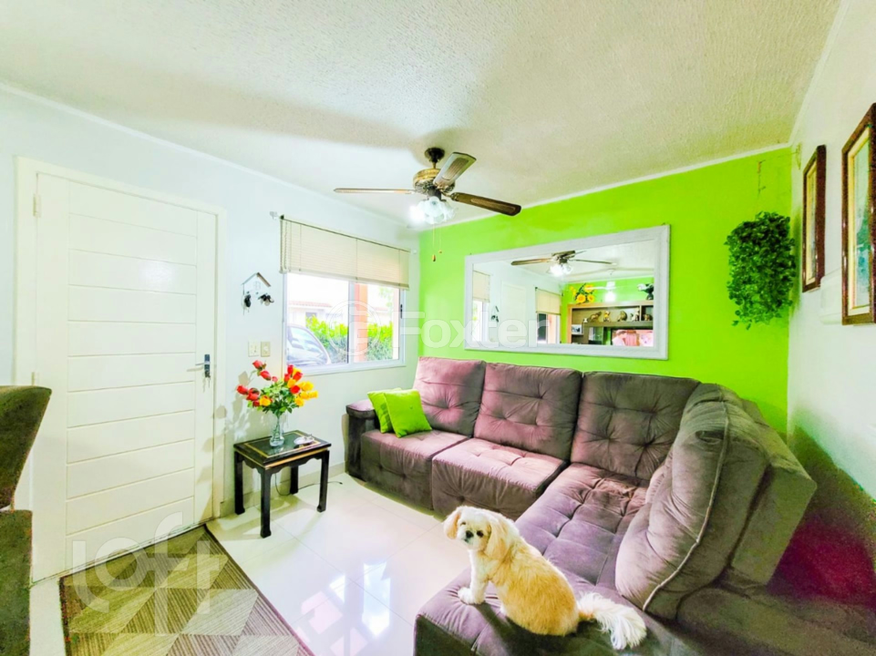Casa de Condomínio à venda com 3 quartos, 107m² - Foto 1