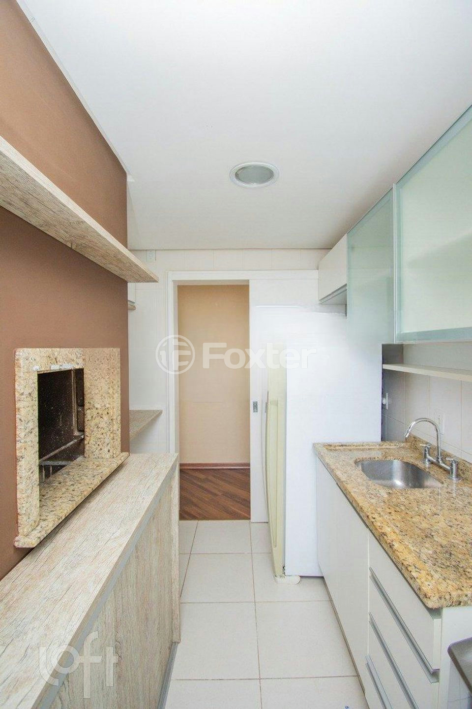 Apartamento à venda com 2 quartos, 71m² - Foto 3