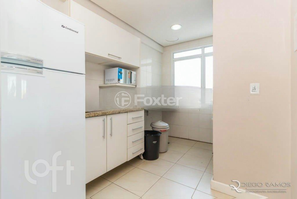 Apartamento à venda com 2 quartos, 71m² - Foto 46