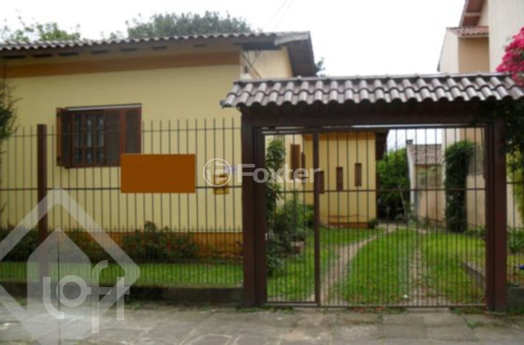 Casa à venda com 3 quartos, 220m² - Foto 32