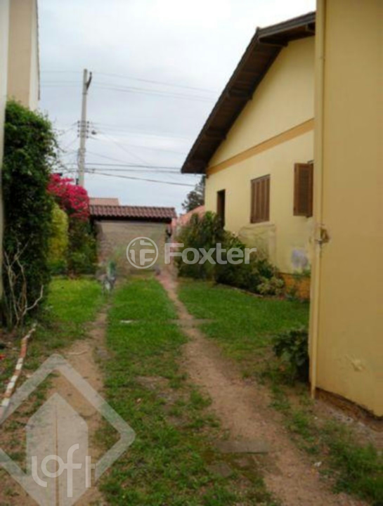 Casa à venda com 3 quartos, 220m² - Foto 5