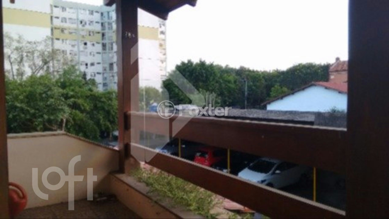 Casa à venda com 3 quartos, 320m² - Foto 8