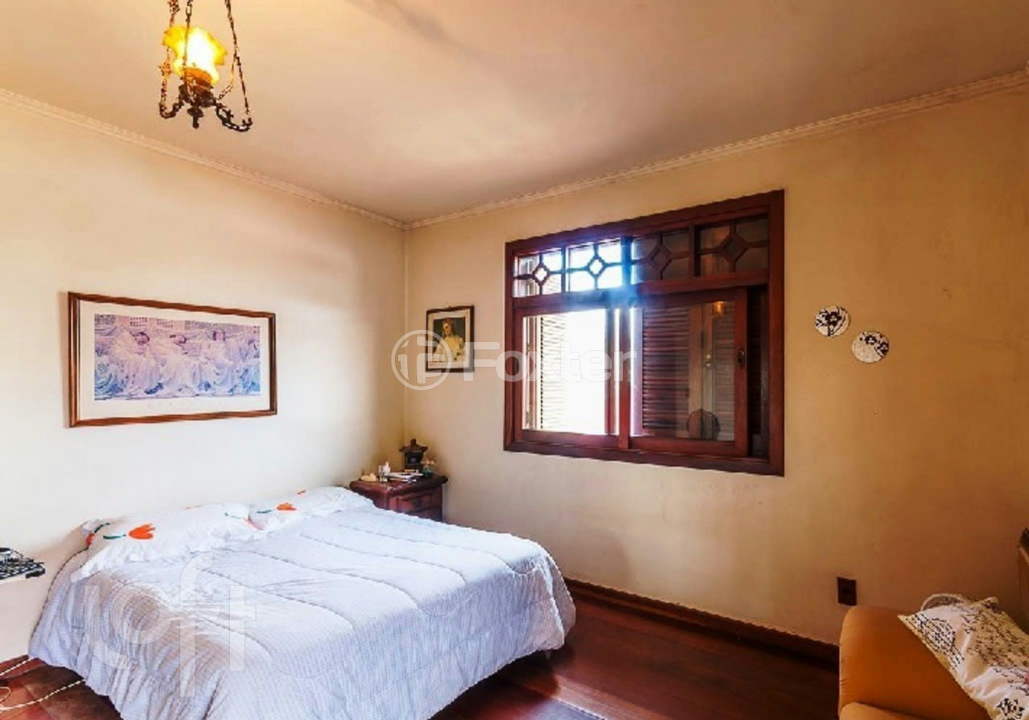 Casa à venda com 3 quartos, 320m² - Foto 7