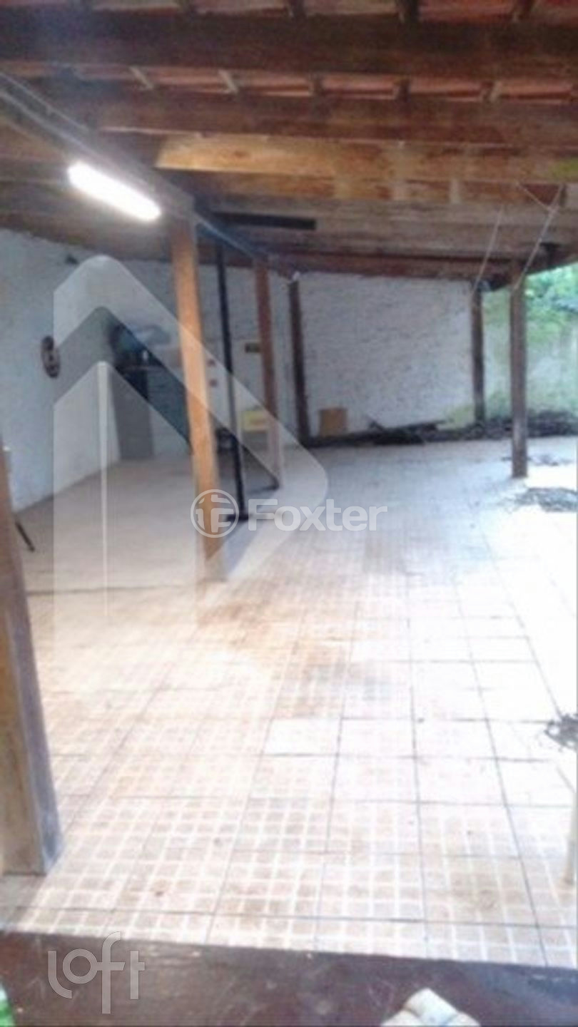 Casa à venda com 3 quartos, 320m² - Foto 18