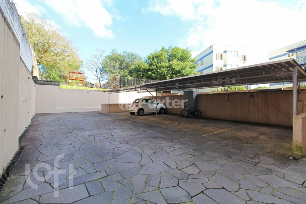 Apartamento à venda com 2 quartos, 62m² - Foto 27