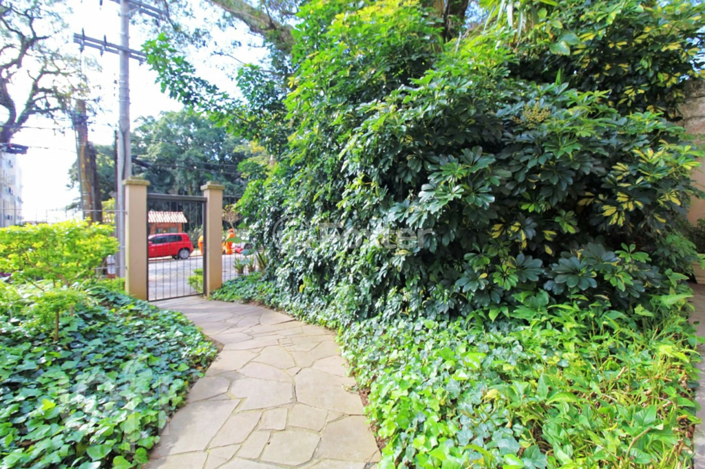 Apartamento à venda com 2 quartos, 62m² - Foto 33