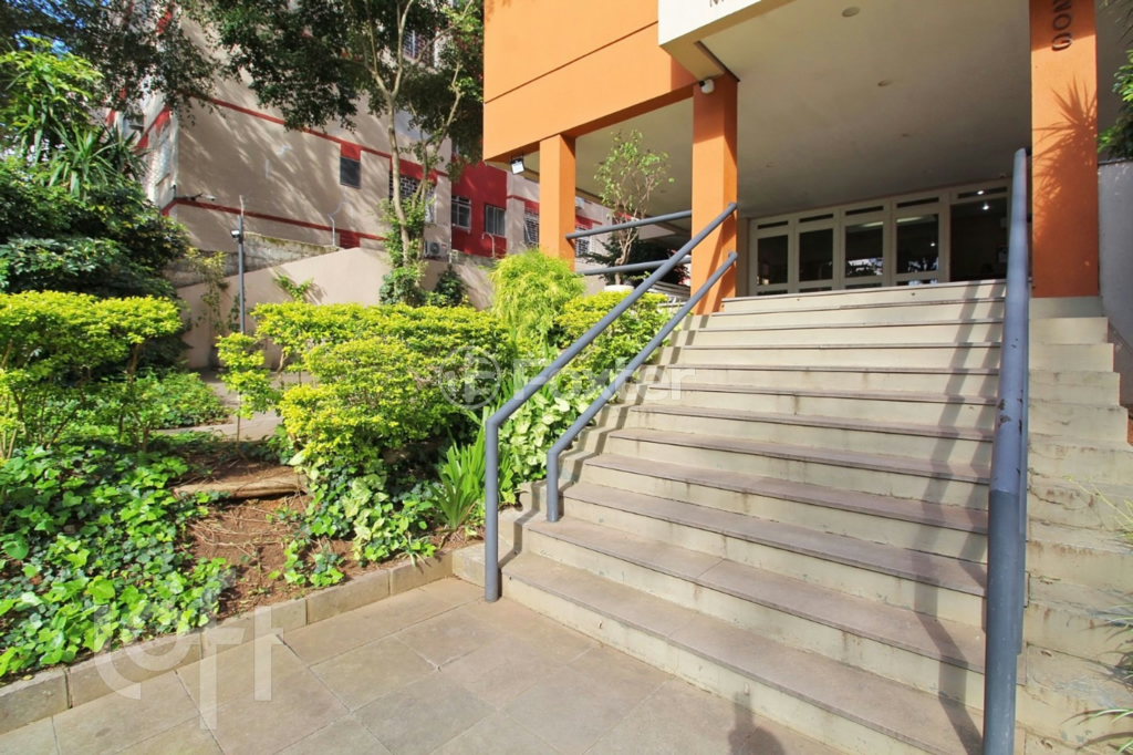 Apartamento à venda com 2 quartos, 62m² - Foto 31