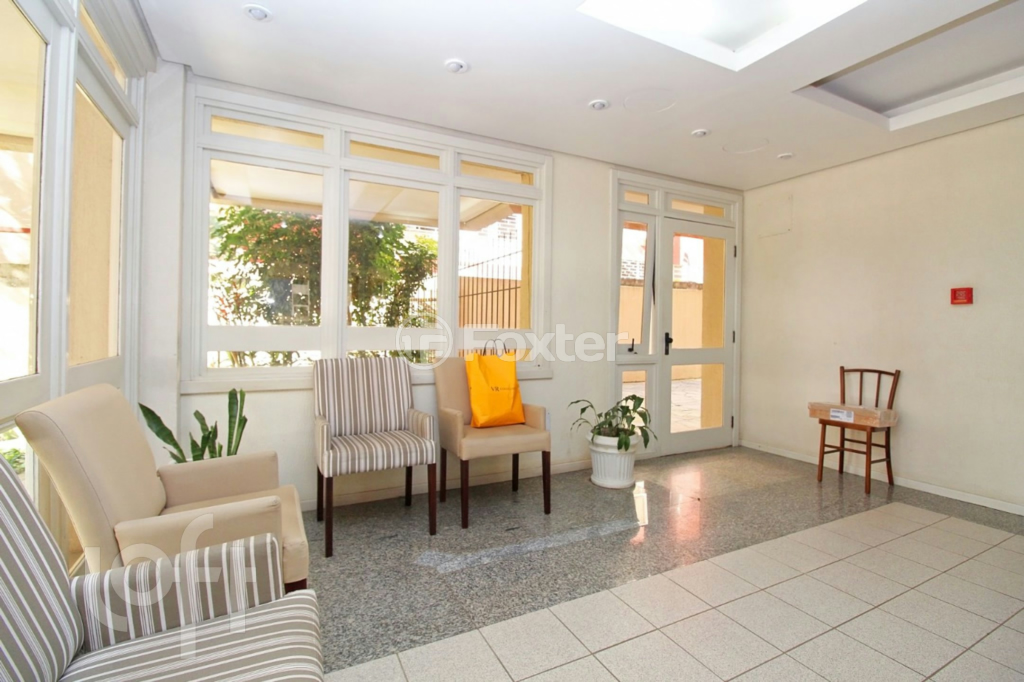 Apartamento à venda com 2 quartos, 62m² - Foto 22