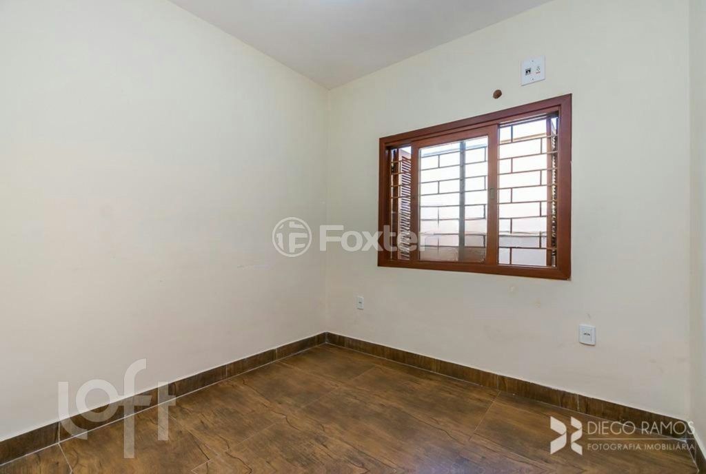 Casa à venda com 4 quartos, 144m² - Foto 15