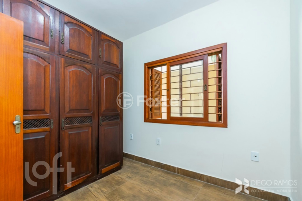 Casa à venda com 4 quartos, 144m² - Foto 16
