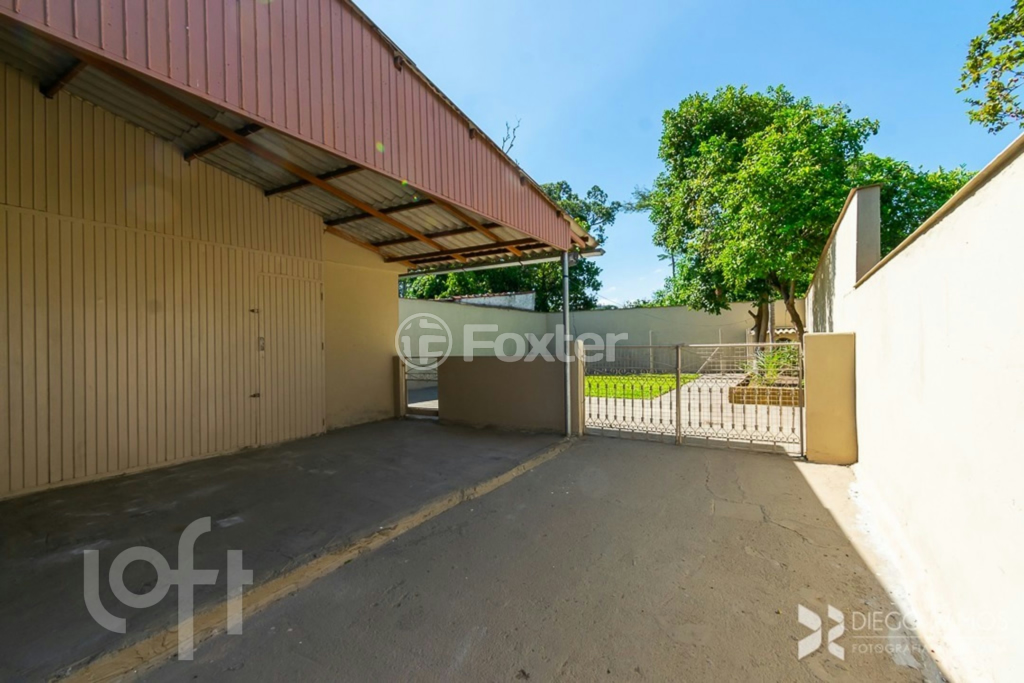 Casa à venda com 4 quartos, 144m² - Foto 27