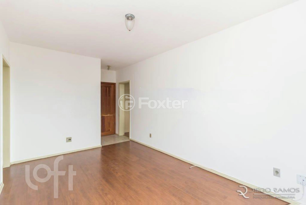 Apartamento à venda com 2 quartos, 63m² - Foto 2
