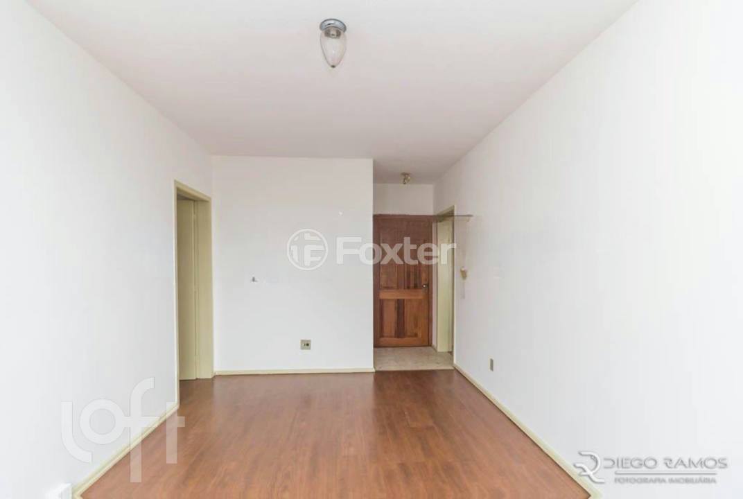 Apartamento à venda com 2 quartos, 63m² - Foto 1