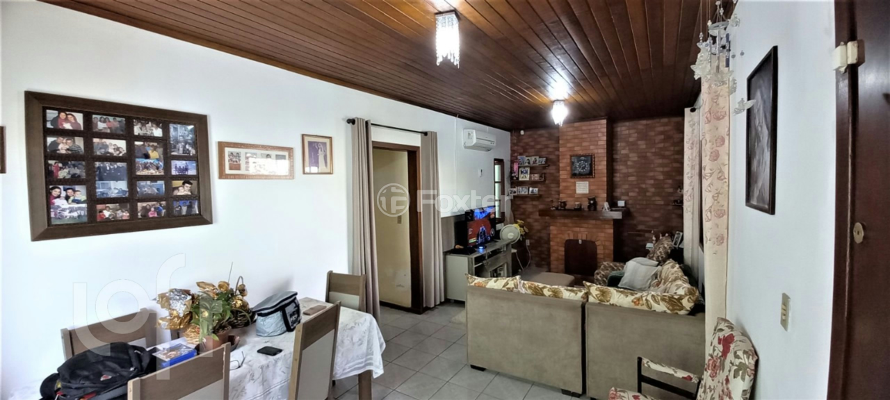 Casa à venda com 3 quartos, 112m² - Foto 2