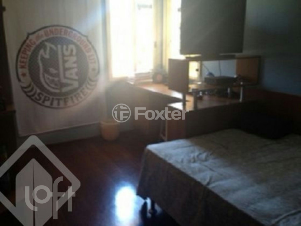 Casa à venda com 3 quartos, 200m² - Foto 14
