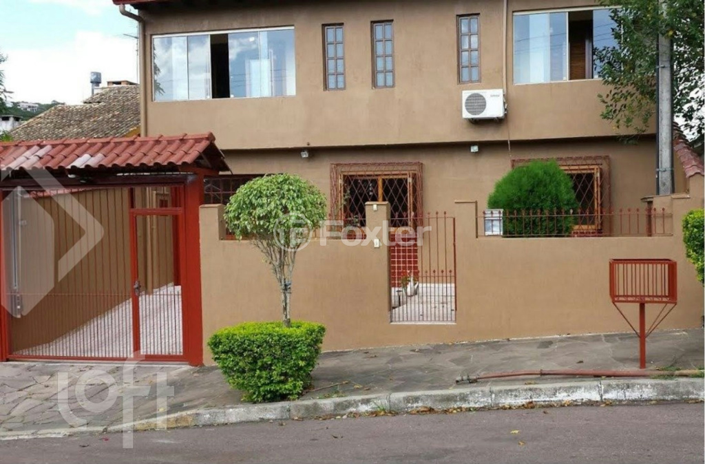 Casa à venda com 4 quartos, 270m² - Foto 11