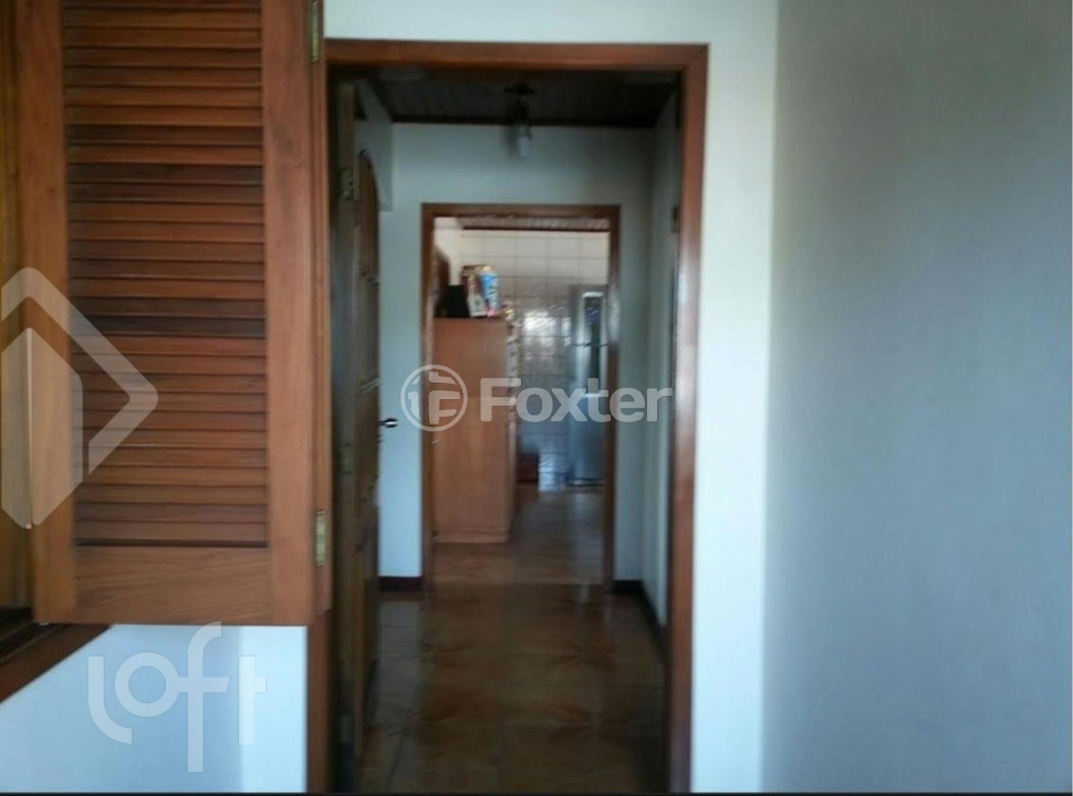 Casa à venda com 4 quartos, 270m² - Foto 8