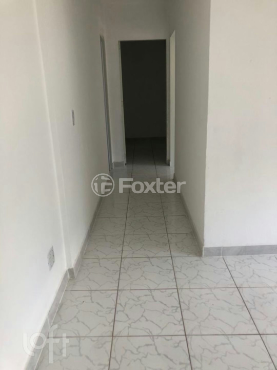 Apartamento à venda com 2 quartos, 41m² - Foto 2