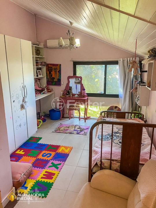 Casa à venda com 7 quartos, 600m² - Foto 26