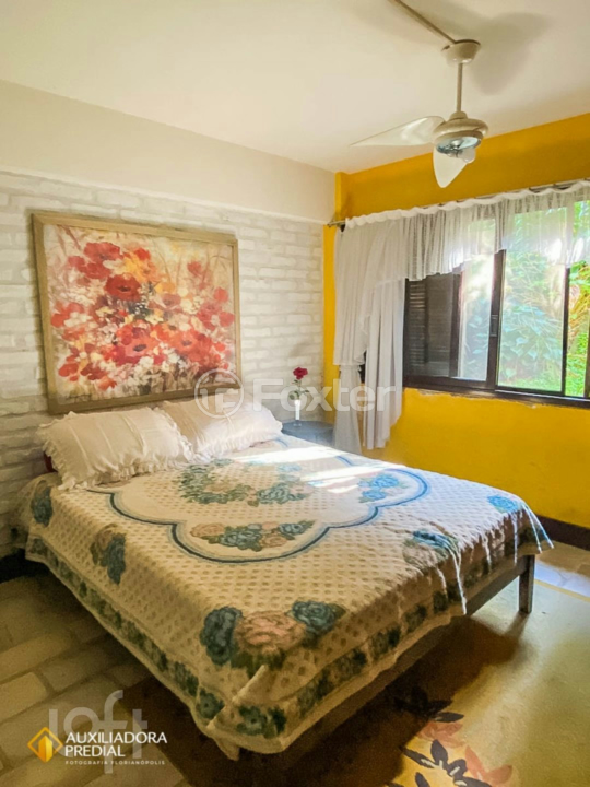 Casa à venda com 7 quartos, 600m² - Foto 13