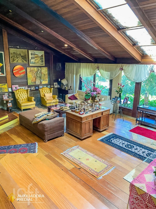 Casa à venda com 7 quartos, 600m² - Foto 7