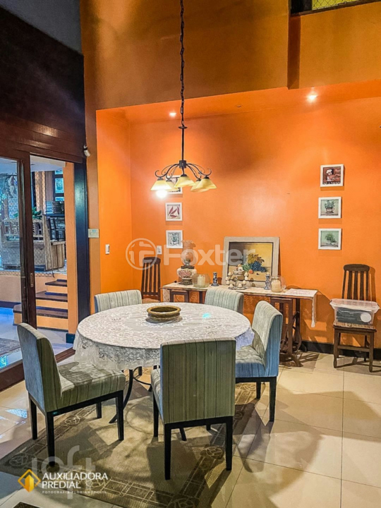 Casa à venda com 7 quartos, 600m² - Foto 16