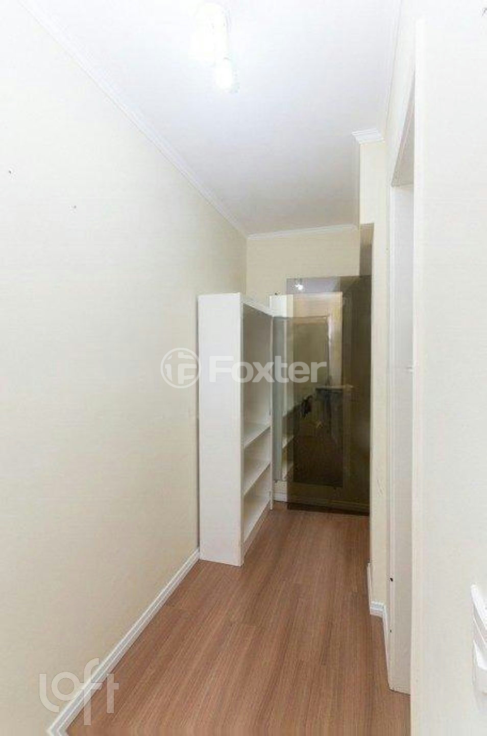 Apartamento à venda com 2 quartos, 75m² - Foto 11