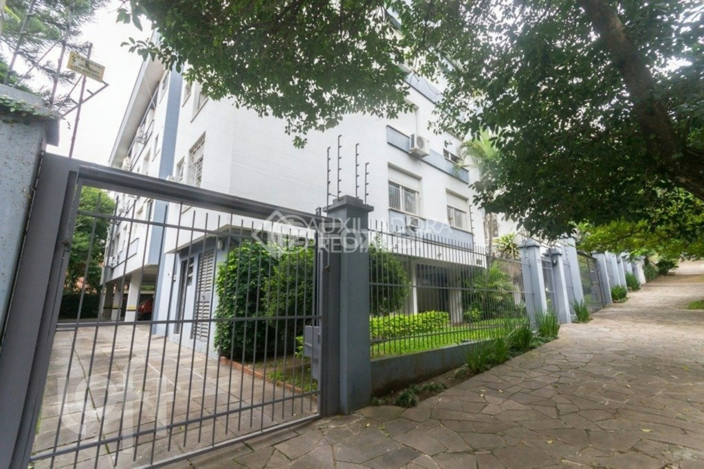 Apartamento à venda com 2 quartos, 75m² - Foto 26