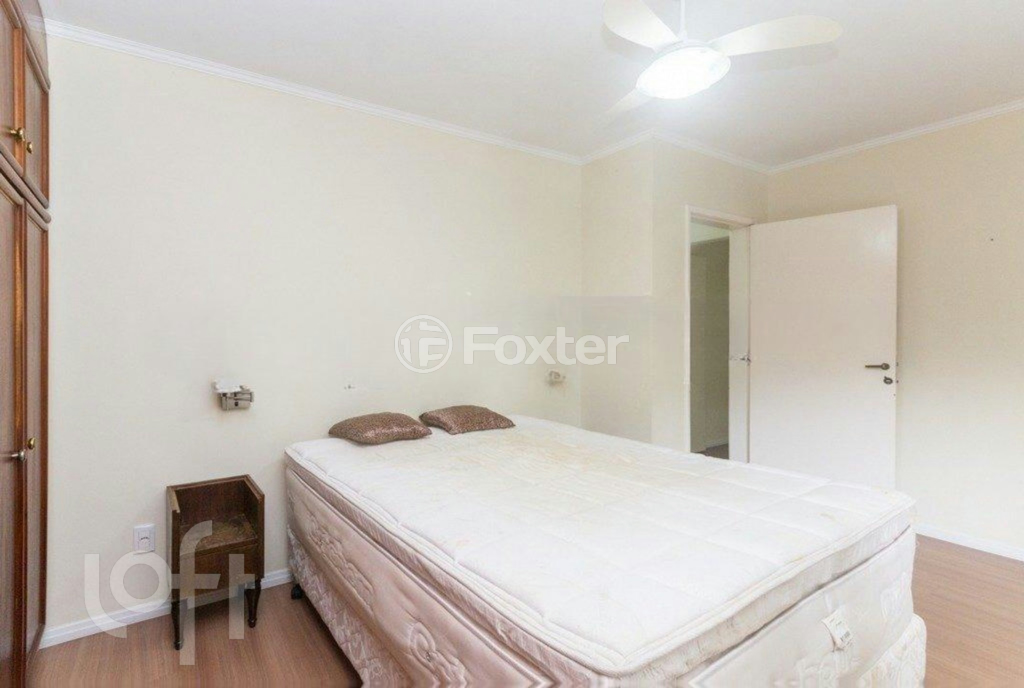 Apartamento à venda com 2 quartos, 75m² - Foto 18