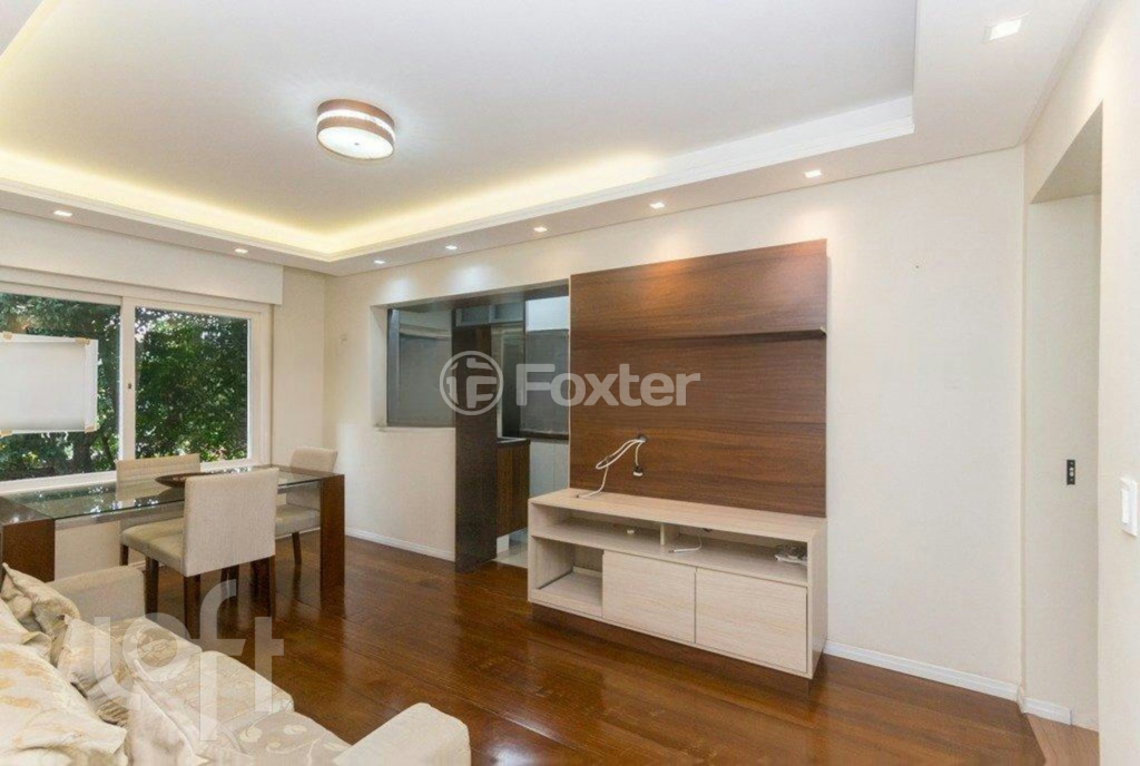 Apartamento à venda com 2 quartos, 75m² - Foto 2