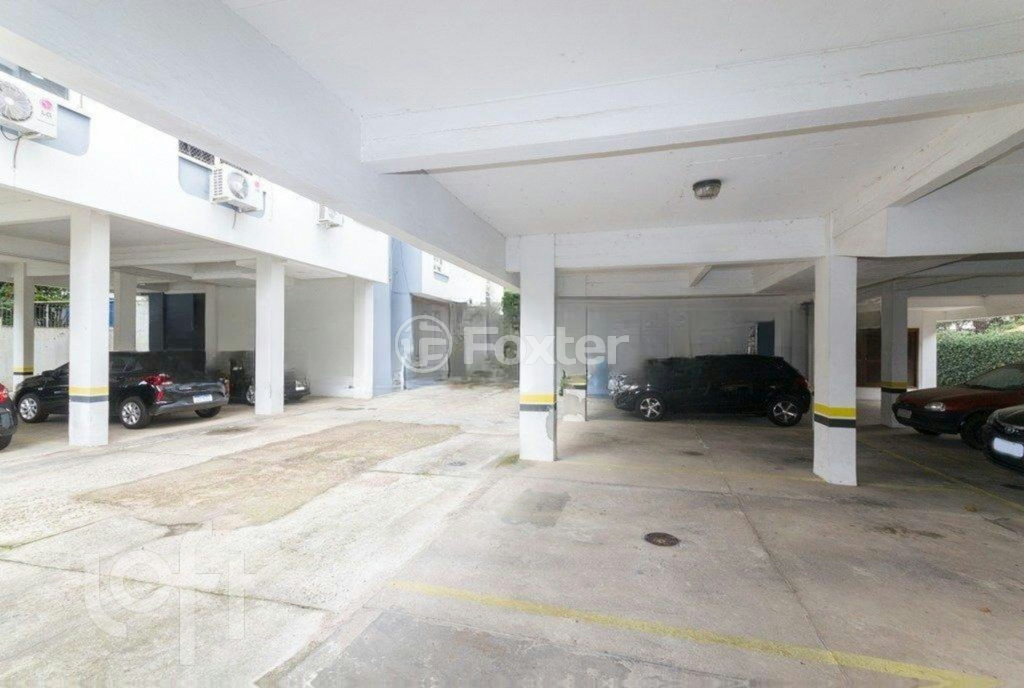 Apartamento à venda com 2 quartos, 75m² - Foto 29