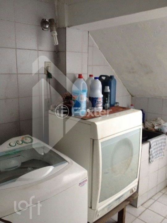Casa à venda com 5 quartos, 300m² - Foto 12
