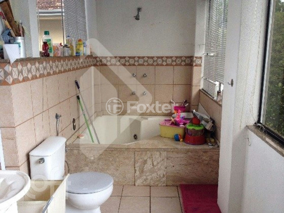 Casa à venda com 5 quartos, 300m² - Foto 8