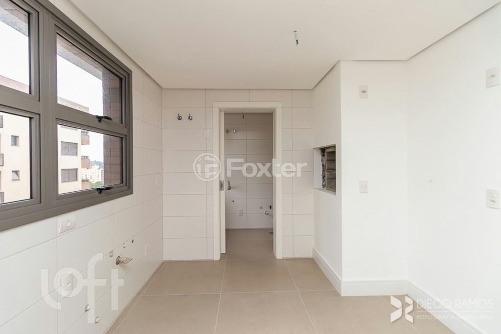 Apartamento à venda com 3 quartos, 113m² - Foto 18